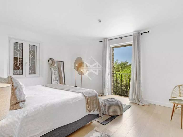 Villa Grimaud - 5 bedrooms - 350m²