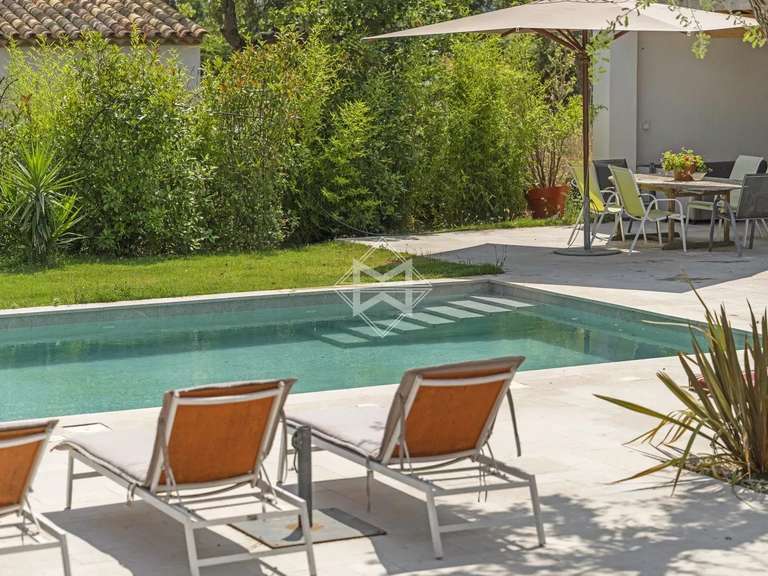 Villa Grimaud - 6 bedrooms - 360m²