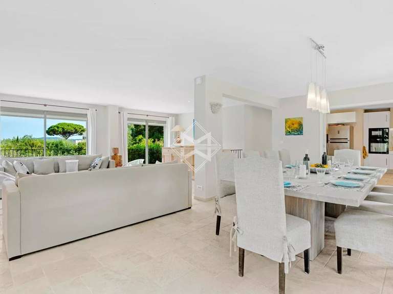 Villa Grimaud - 6 bedrooms - 370m²