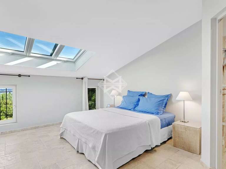 Villa Grimaud - 6 bedrooms - 370m²