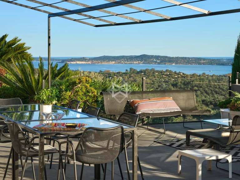 Villa with Sea view Grimaud - 6 bedrooms - 350m²
