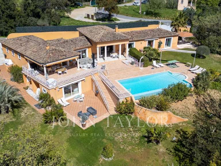 Villa Grimaud - 6 chambres - 300m²