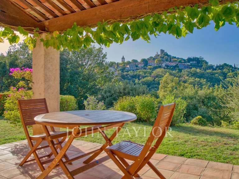 Villa Grimaud - 3 bedrooms - 240m²