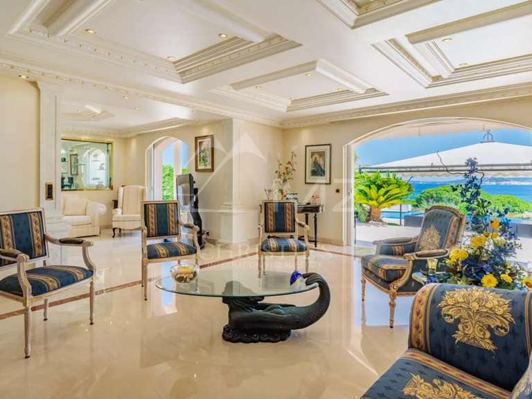 Villa with Sea view Grimaud - 5 bedrooms - 306m²