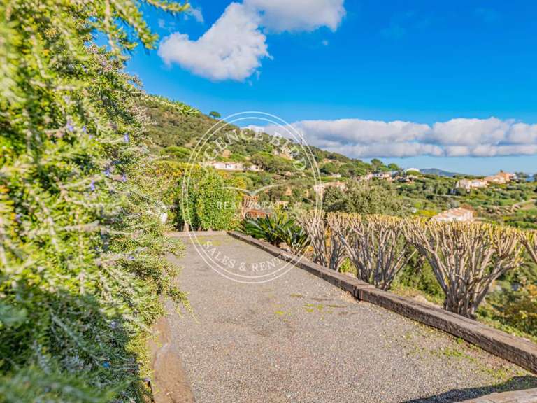 Villa avec Vue sur mer Grimaud - 5 chambres - 247m²