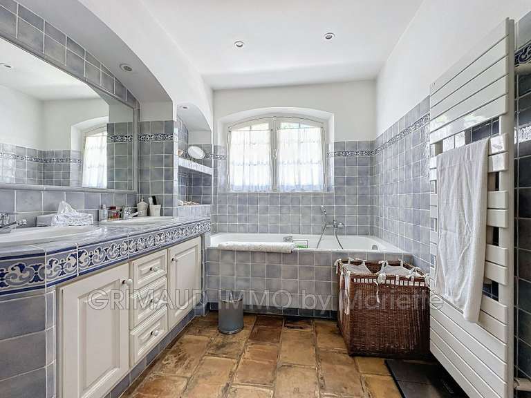 Villa Grimaud - 3 chambres - 163m²