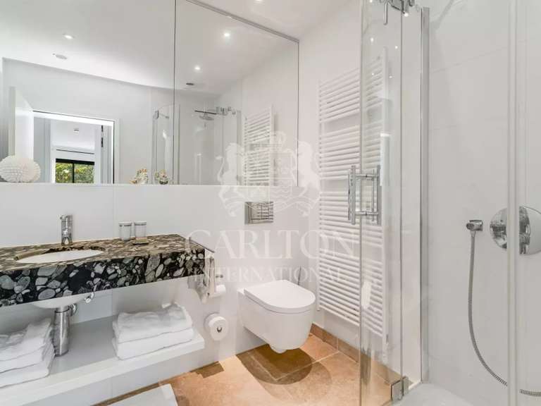 Villa with Sea view Grimaud - 4 bedrooms - 360m²