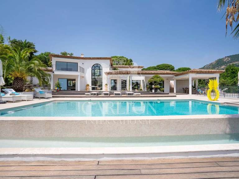 Villa with Sea view Grimaud - 4 bedrooms - 360m²