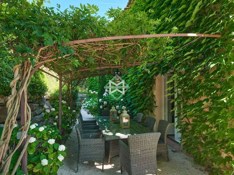 Villa Grimaud - 8 chambres - 600m²