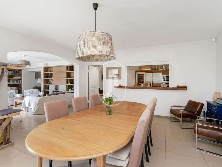 Villa Grimaud - 4 bedrooms - 220m²