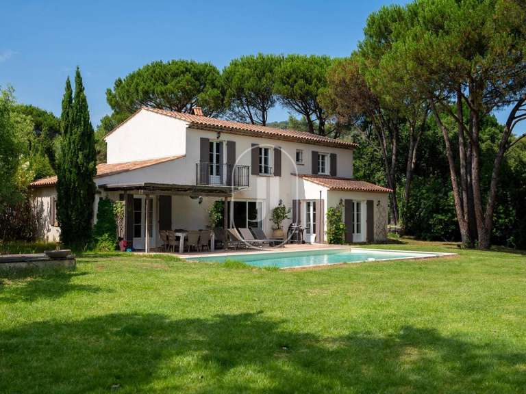 Villa Grimaud - 4 bedrooms - 220m²