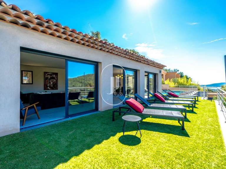 Villa with Sea view Grimaud - 5 bedrooms - 260m²