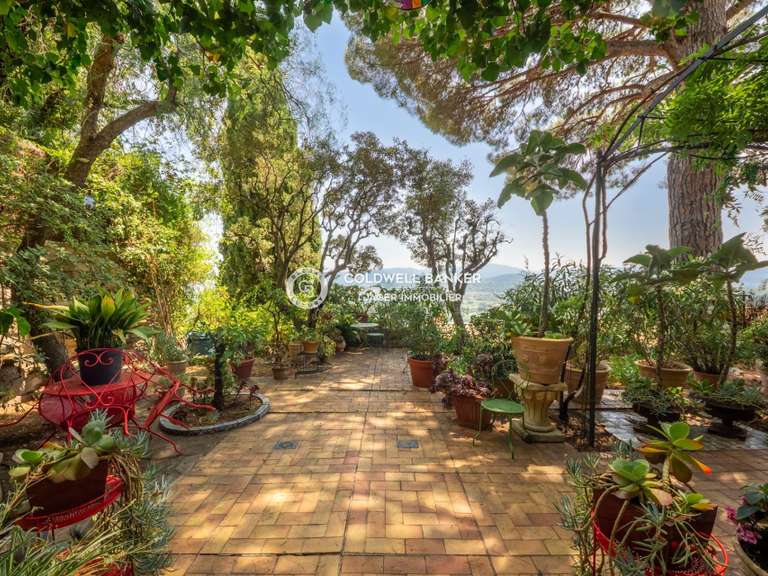 Villa Grimaud - 4 bedrooms - 140m²