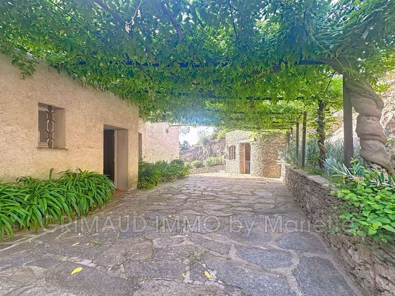 Villa Grimaud - 6 chambres - 312m²