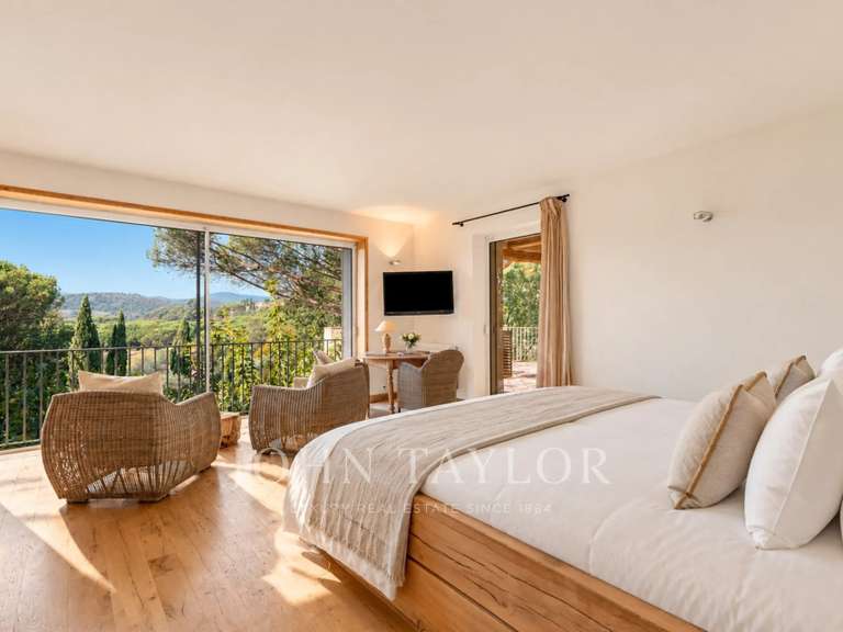 Villa Grimaud - 5 chambres - 290m²