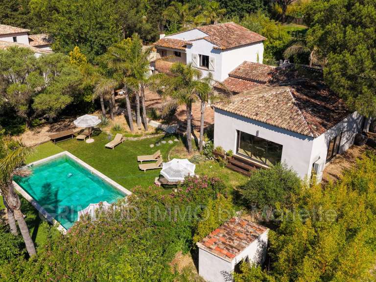Villa Grimaud - 6 chambres - 308m²