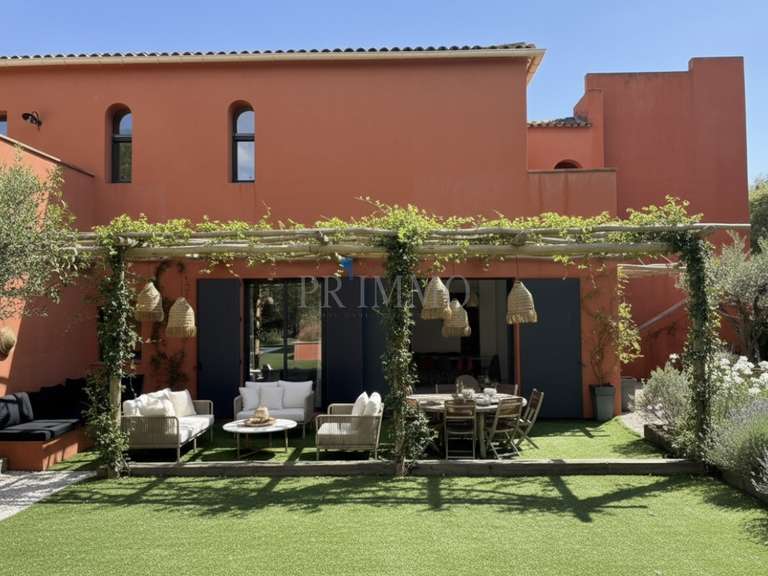 Villa Grimaud - 5 bedrooms - 180m²