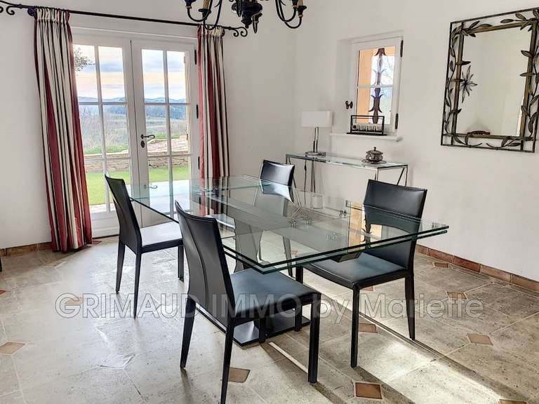 Villa Grimaud - 4 bedrooms - 180m²