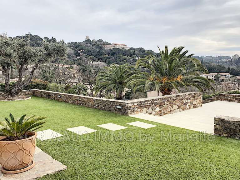 Villa Grimaud - 4 bedrooms - 180m²