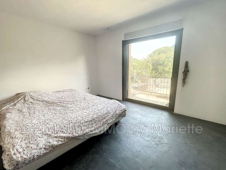 Villa Grimaud - 4 chambres - 238m²