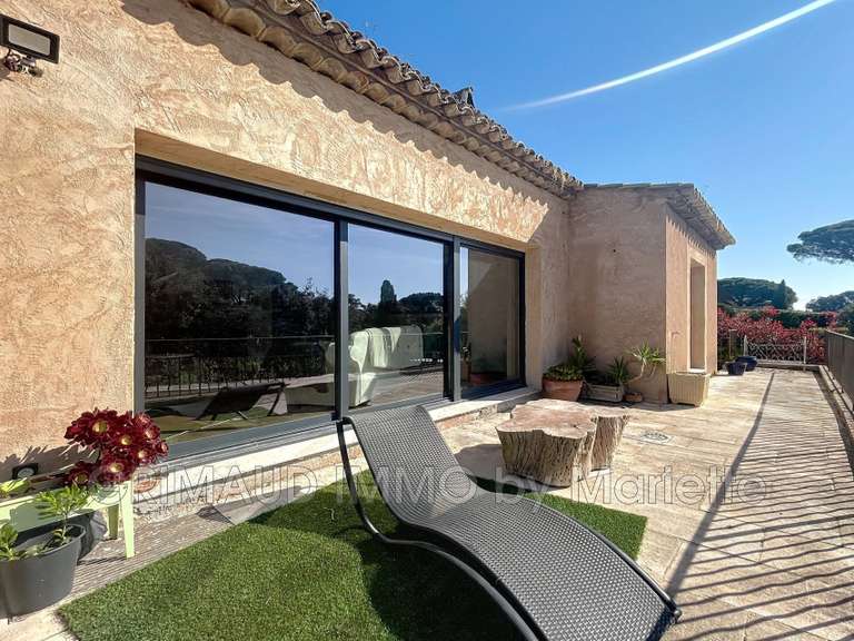 Villa Grimaud - 4 chambres - 238m²