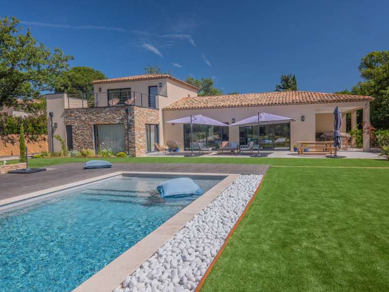 Villa Grimaud - 4 bedrooms - 210m²