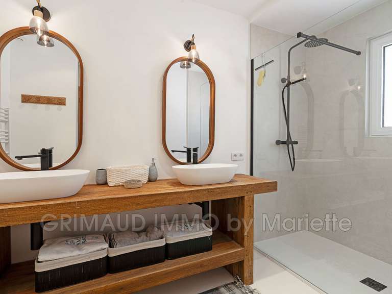 Villa Grimaud - 4 chambres - 197m²