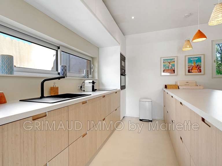 Villa Grimaud - 4 chambres - 197m²