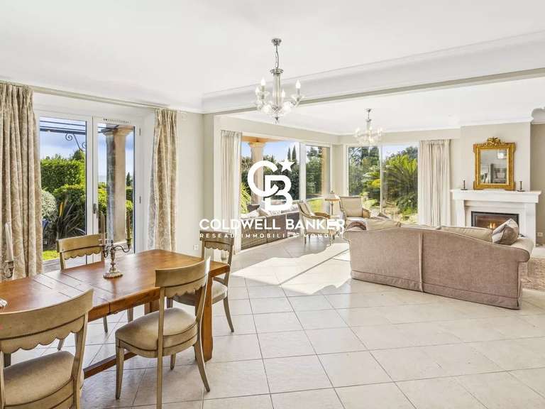 Villa with Sea view Grimaud - 4 bedrooms - 221m²