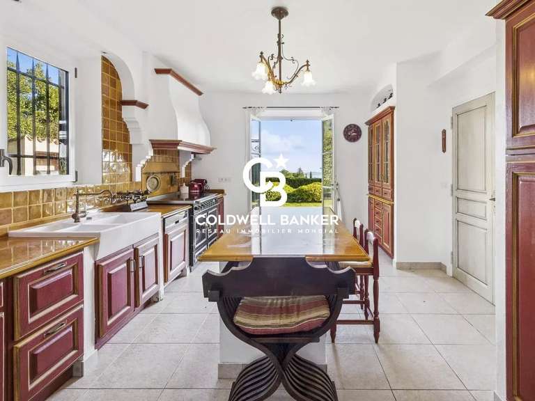 Villa with Sea view Grimaud - 4 bedrooms - 221m²