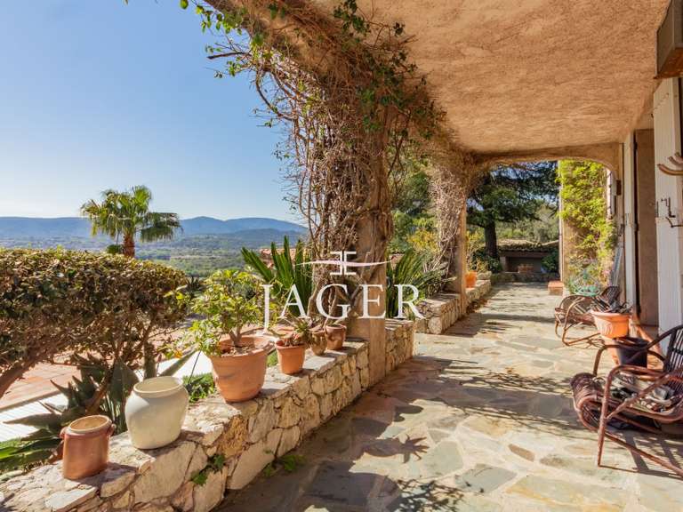 Villa Grimaud - 4 bedrooms - 160m²