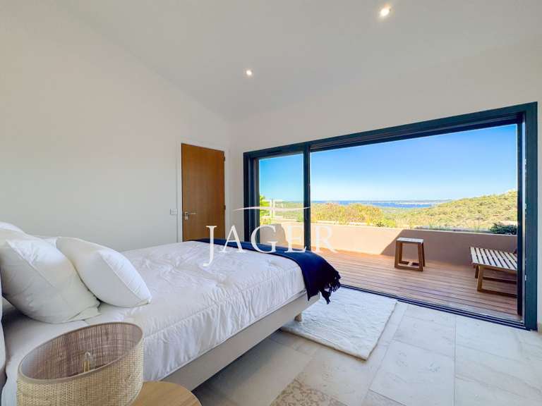 Villa Grimaud - 5 bedrooms - 330m²