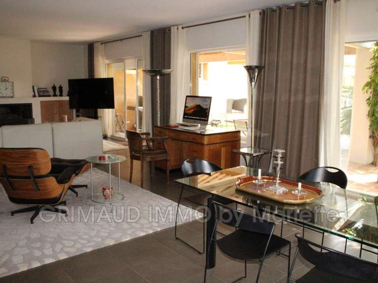 Villa Grimaud - 5 chambres - 314m²