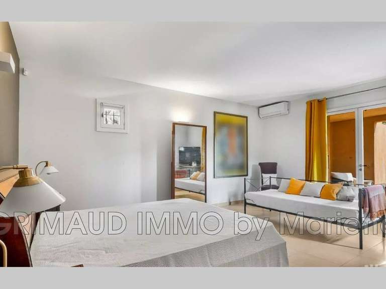 Villa Grimaud - 5 chambres - 314m²