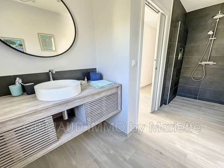 Villa Grimaud - 5 chambres - 198m²