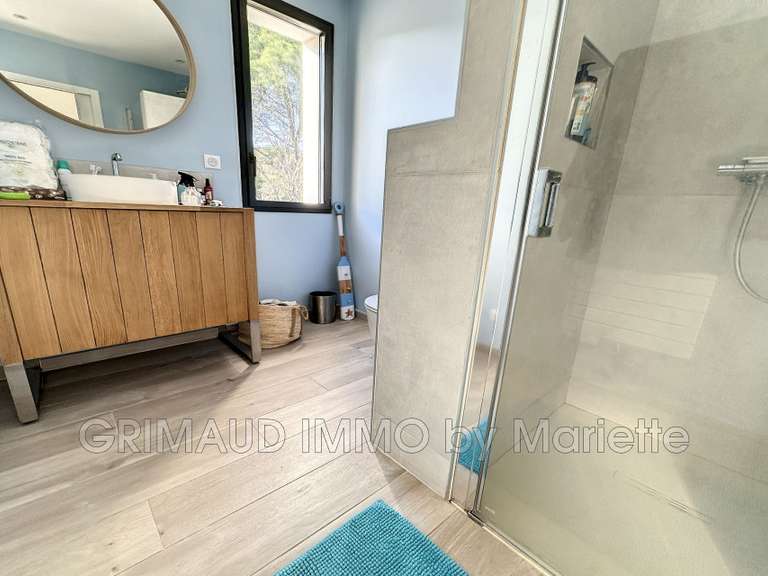 Villa Grimaud - 5 chambres - 198m²