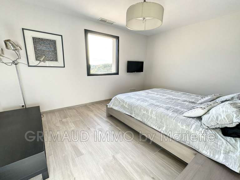 Villa Grimaud - 5 chambres - 198m²
