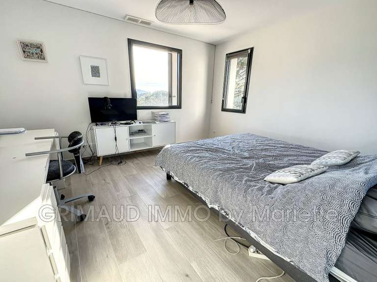 Villa Grimaud - 5 chambres - 198m²