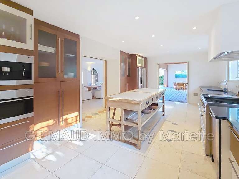 Villa Grimaud - 4 chambres - 232m²