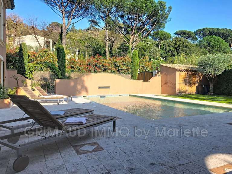 Villa Grimaud - 4 chambres - 232m²