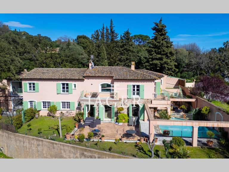 Villa Grimaud - 7 chambres - 350m²