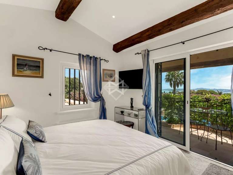 Villa Grimaud - 8 bedrooms - 300m²