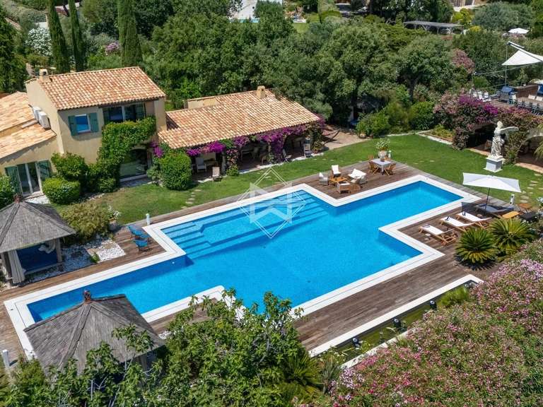 Villa Grimaud - 8 bedrooms - 300m²