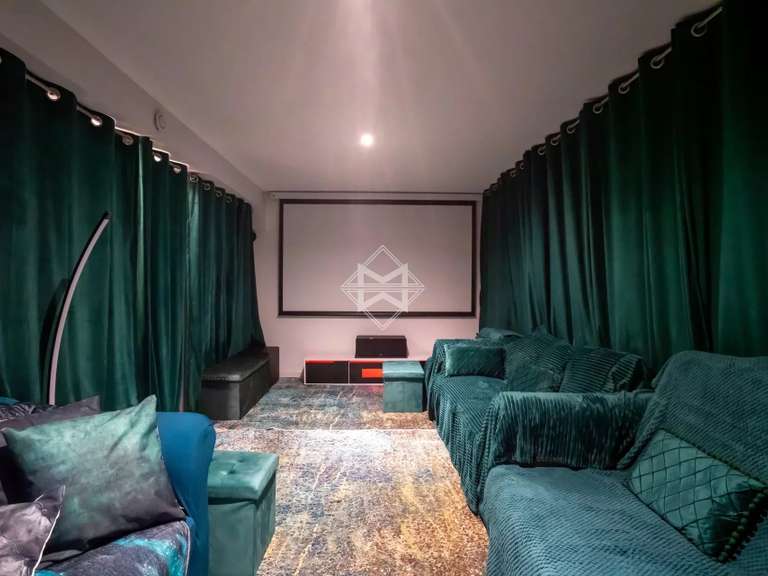 Villa Grimaud - 8 bedrooms - 300m²