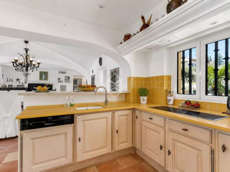 Villa Grimaud - 8 bedrooms - 300m²