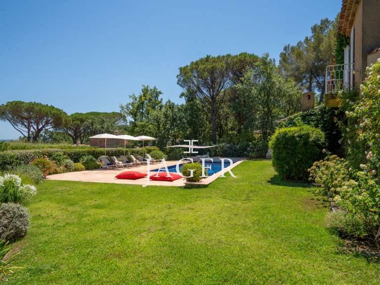 Villa with Sea view Grimaud - 6 bedrooms - 250m²