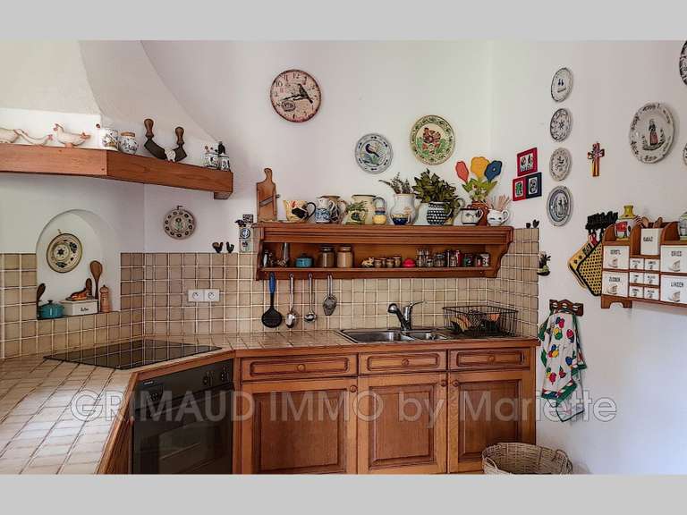 Villa Grimaud - 3 chambres - 225m²