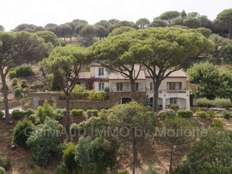 Villa Grimaud - 6 chambres - 312m²