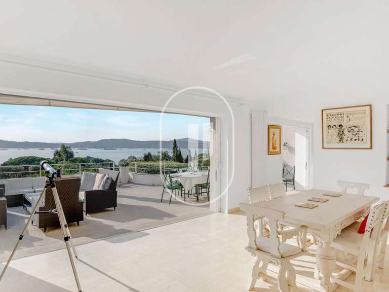 Villa Grimaud - 6 chambres - 264m²