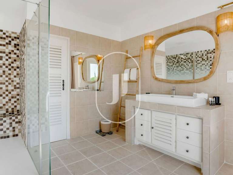 Villa Grimaud - 6 chambres - 264m²